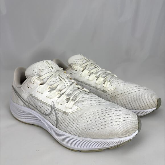 Nike Air Zoom Pegasus 38 Running Trainers Sneakers Shoes Women's Size 9 White - Picture 1 of 11